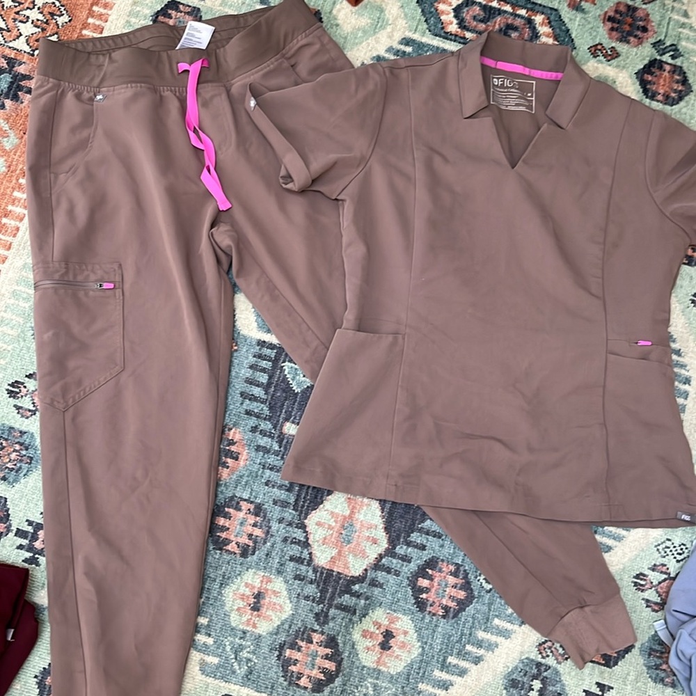 Figs scrubs brown and pink